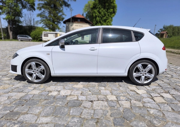 Seat Leon cena 28500 przebieg: 226000, rok produkcji 2011 z Braniewo małe 92